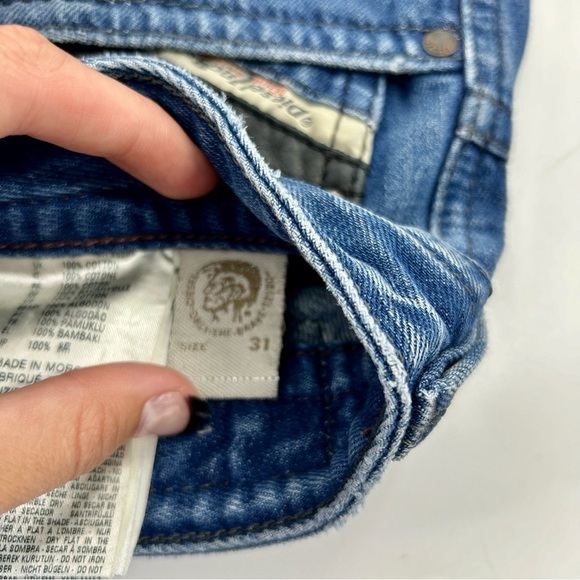 DIESEL Men’s Thavar Slim Skinny Classic Wash Blue Jean Cut‎ Off Shorts Jorts 31 - Picture 10 of 12